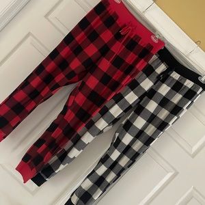 Aeropostale joggers (set of 2), size M